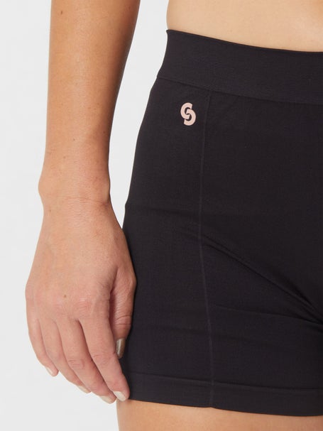 Cross Court Womens Essentials Shortie