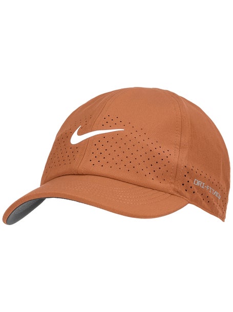 Nike Winter Advantage Club Hat