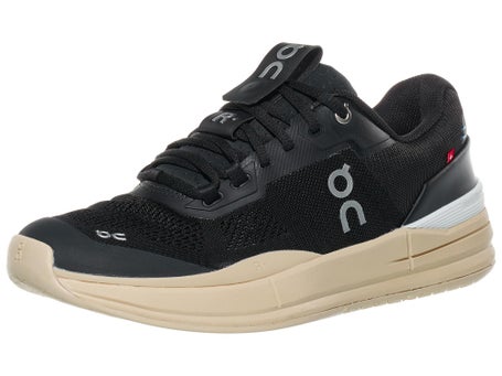 ON The Roger Pro Black/Sand Mens Shoes