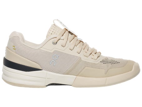 ON The Roger Pro Sand/Ivory Womens Shoes