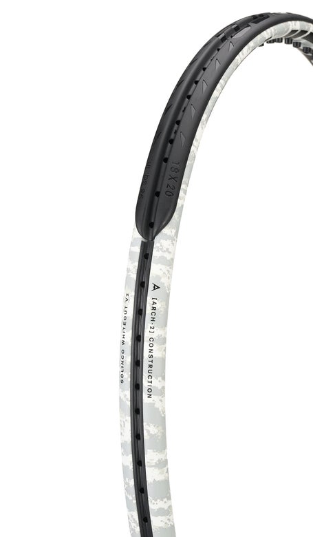 Solinco Whiteout 305 18x20 v2 Camo\Racquet