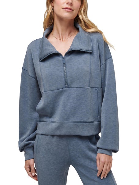 Travis Mathew Womens Skyloft Half Zip