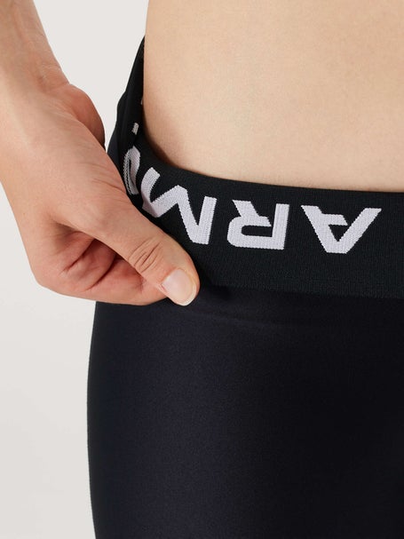 Under Armour Womens Mid Rise 5 Shortie - Black