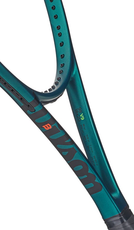 Wilson Blade 98 18x20 v9\Racquet